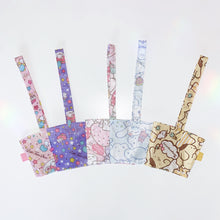 Load image into Gallery viewer, Cutie Drink Holder